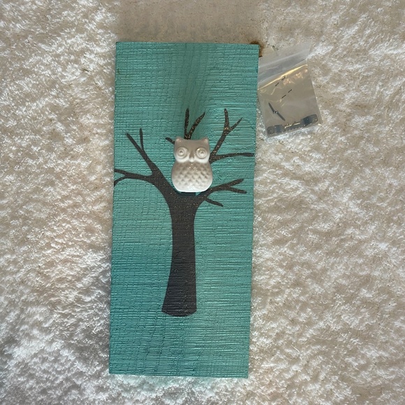 Teal Wooden Handmade Owl Wall Hanging with Hardware - New w/tags - Picture 1 of 6